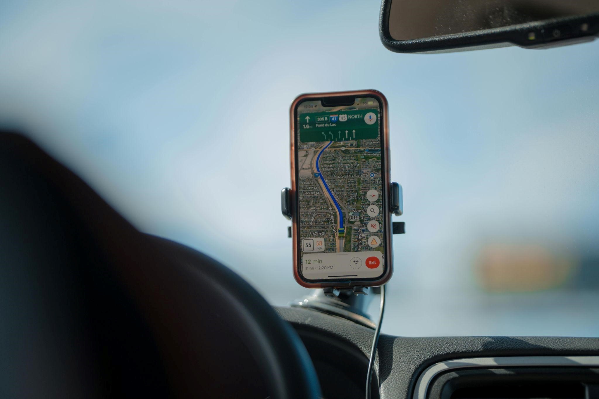 Read more about the article  Expanding Horizons: Diverse Applications and Use Cases for Telematics-Driven Asset Monitoring